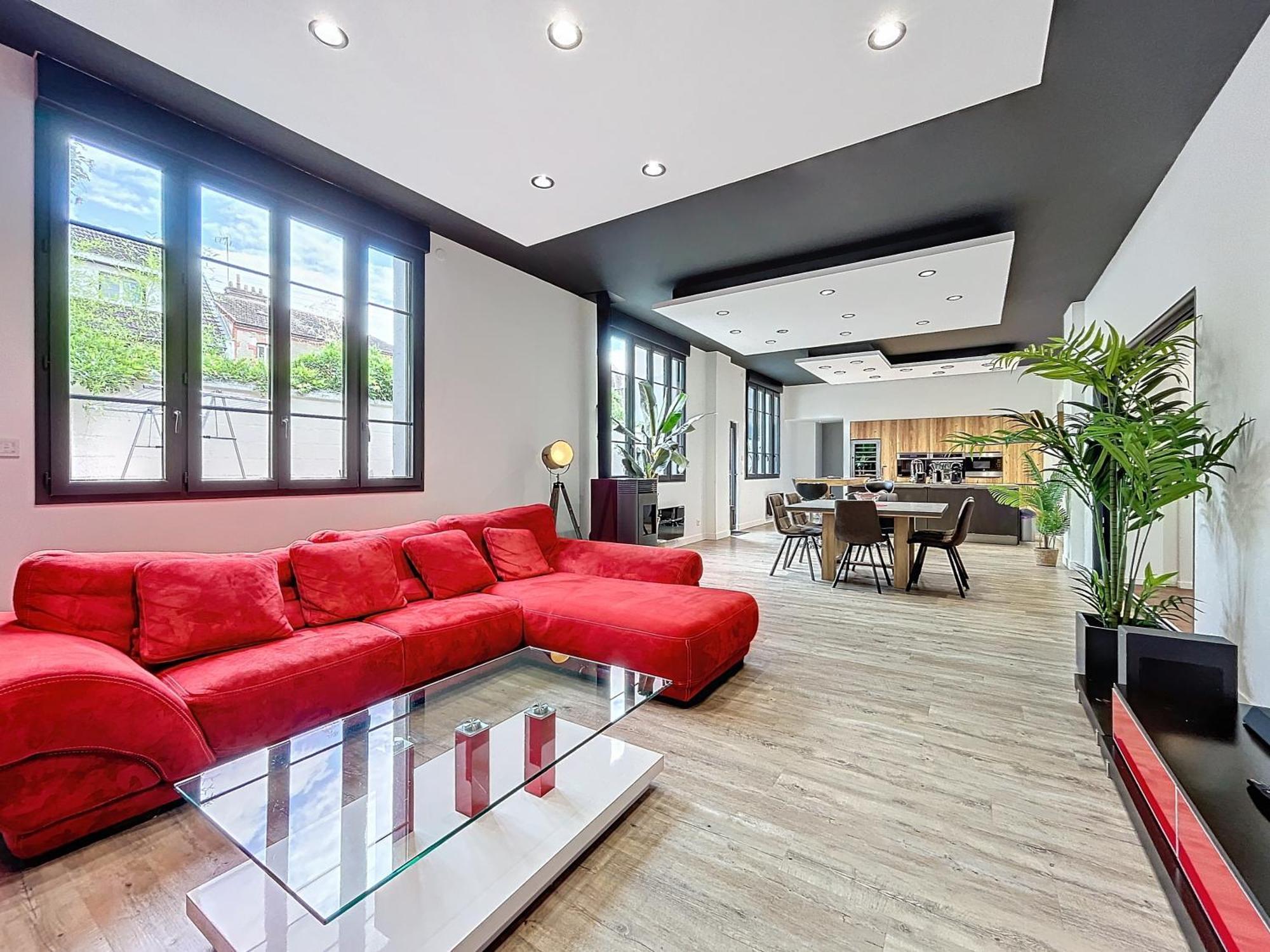 Loft Terrasse Avec Spa Proche Centre Historique Montluçon Eksteriør bilde